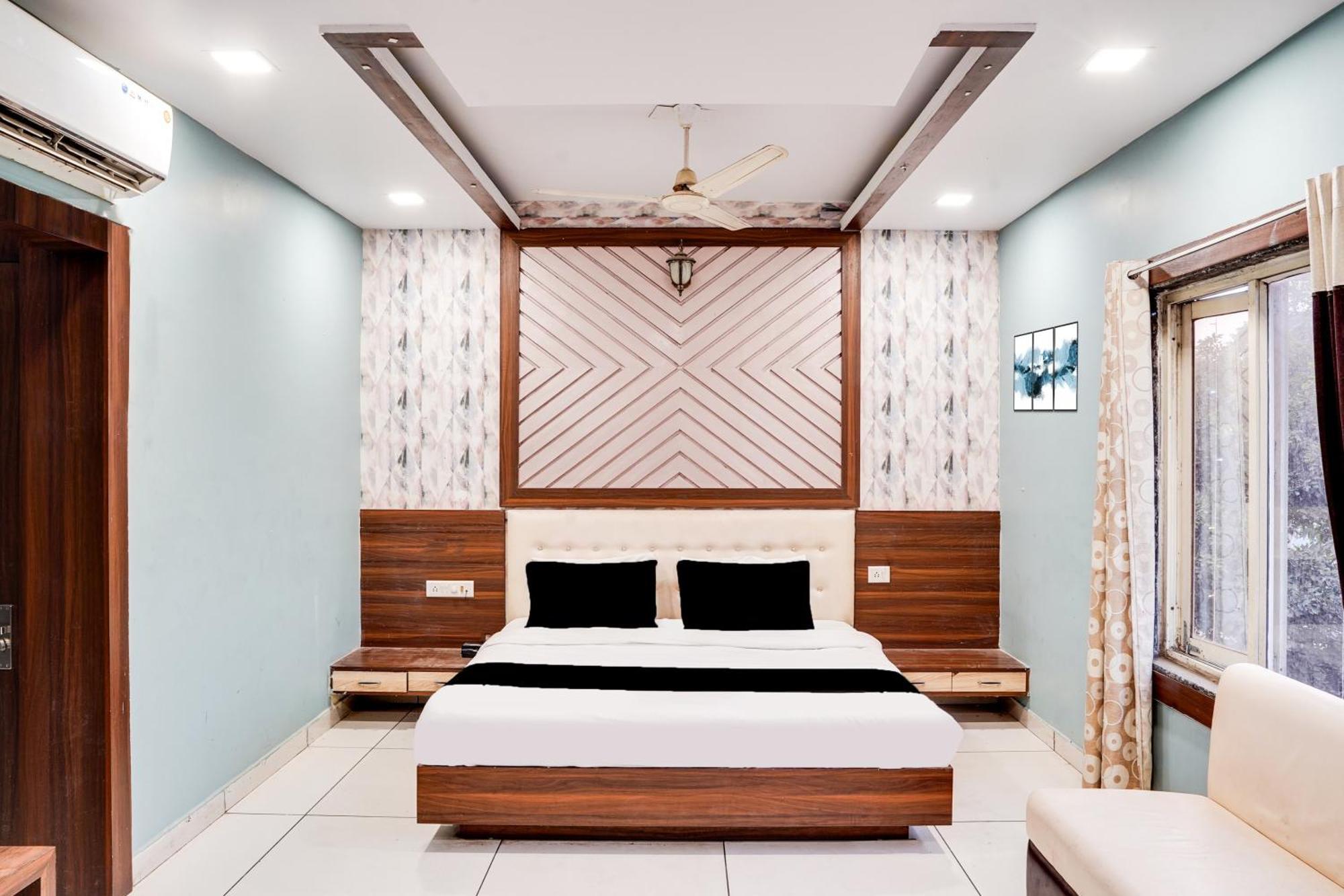 Hotel O Shri Vilas Bhopal Zewnętrze zdjęcie